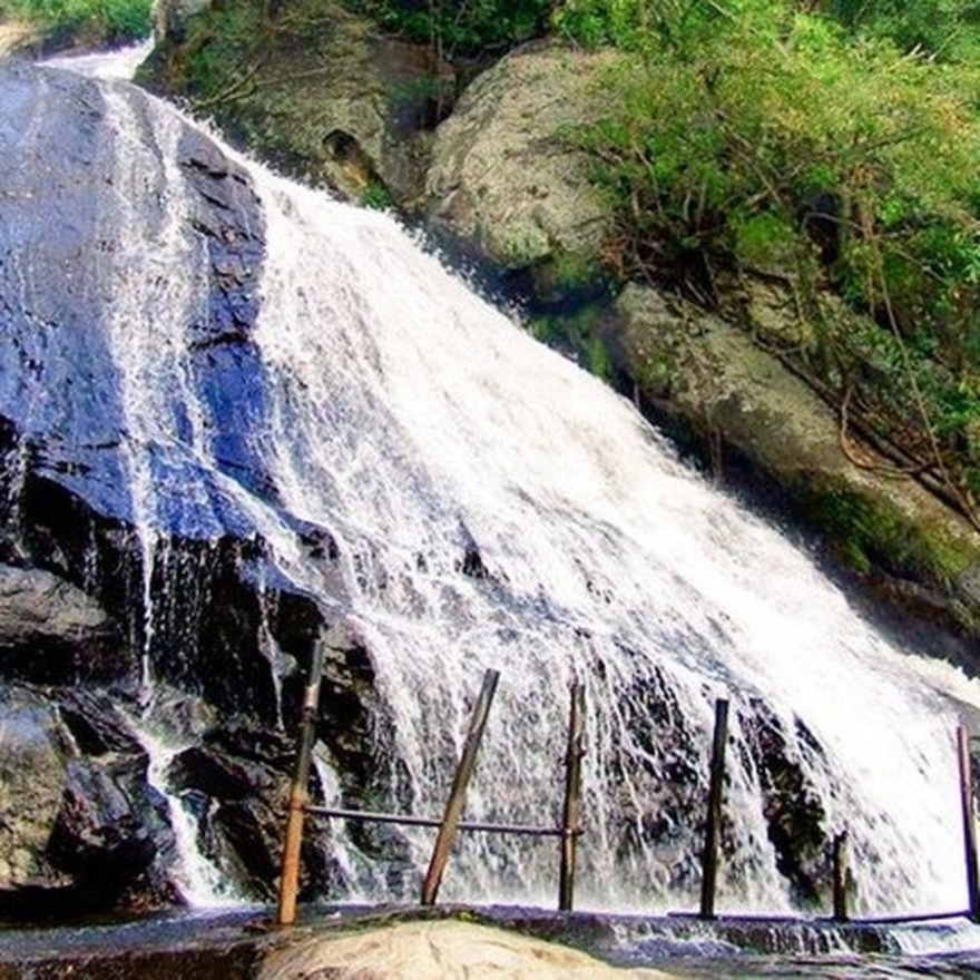 Suruli Falls – Theni
