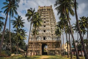 Vedagiriswarar Temple – Tirukalukundram