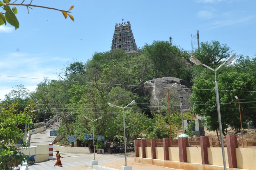 Viralimalai Murugan Temple: Tamil Nadu’s Spiritual Hill Shrine