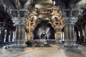Thiruvanaikaval Jambukeswarar Temple – History, Timings & Travel Guide